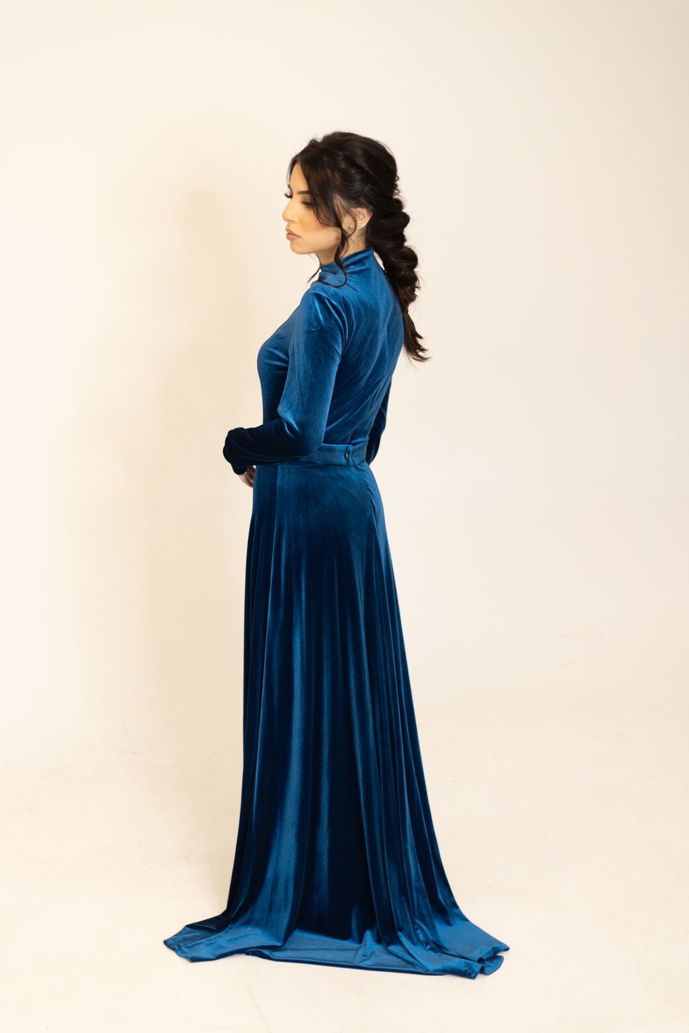 Leah Velvet